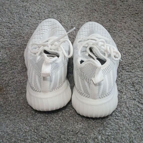 Avia white memory foam slip on sneakers Sz 7 EUC worn once - Picture 4 of 7